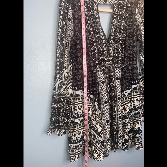 Free People OB565632 Tegan Border Printed Mini Dress in Black Size 4 - Picture 10 of 14